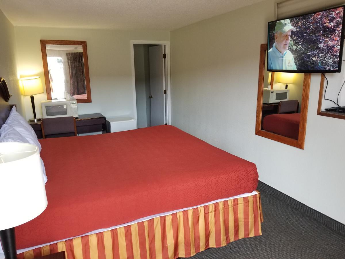 Budget Inn And Suites 伊根 外观 照片